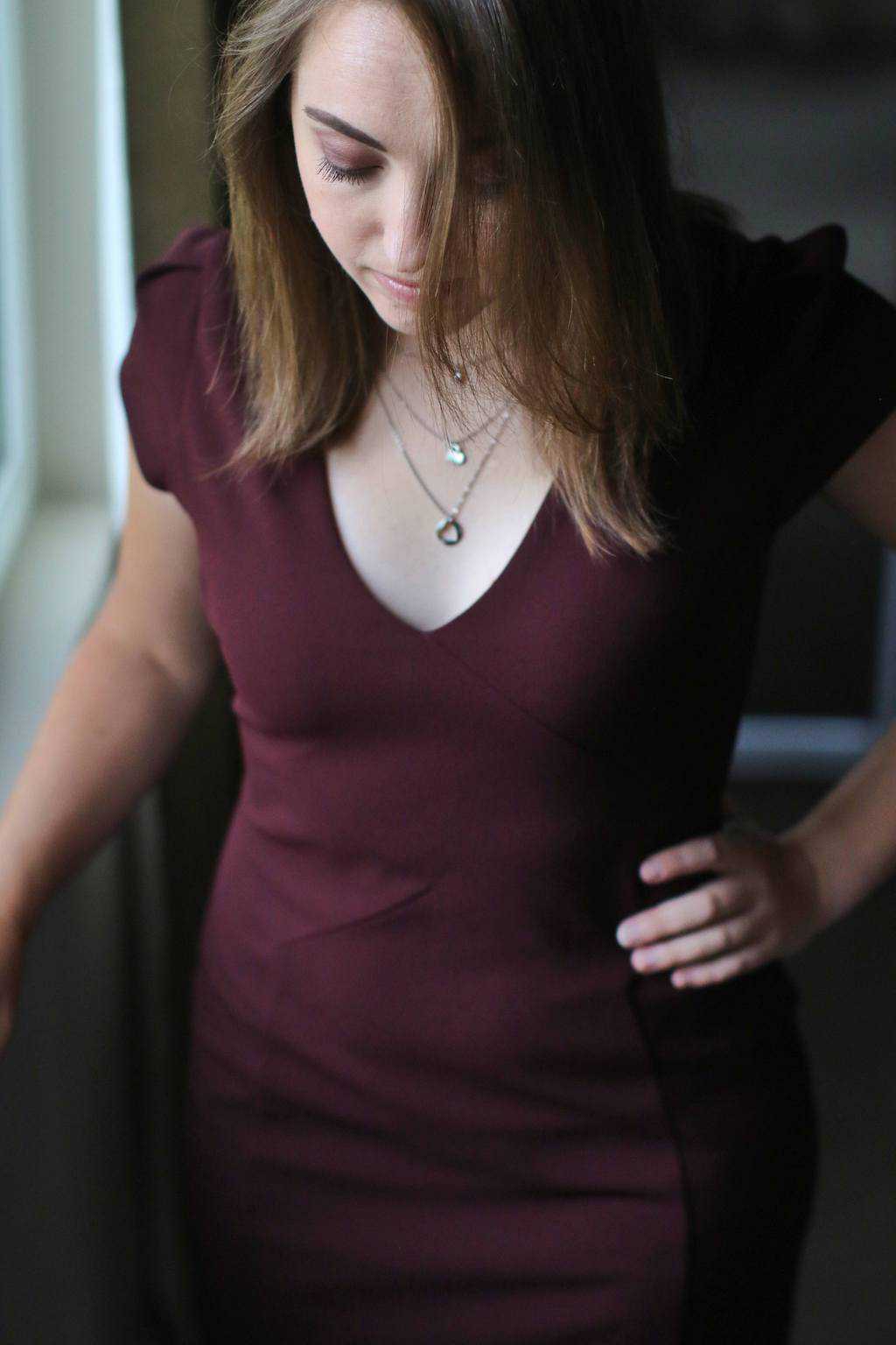 How to Tape your Breasts for a Deep V Dress TheBetterFit