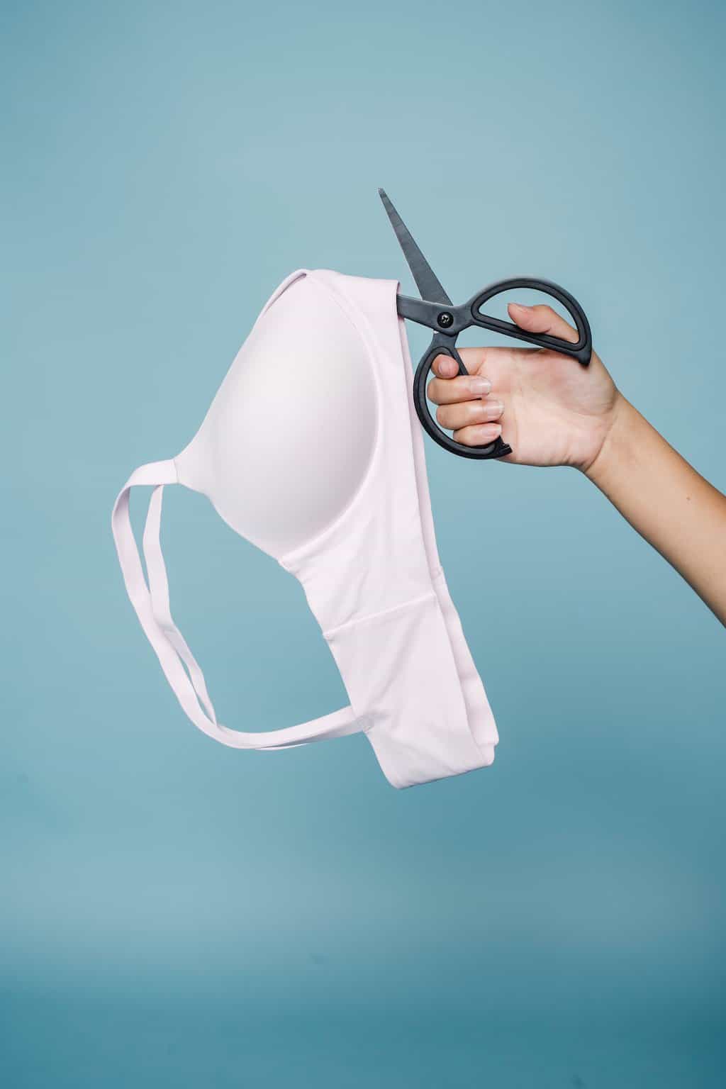 Can Not Wearing a Bra Cause Sagging Breasts? TheBetterFit