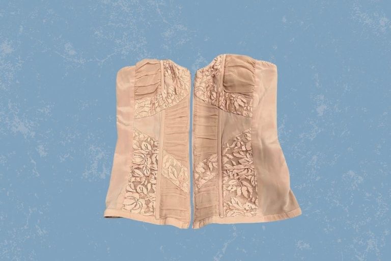 Corset vs Waspie vs Bustier vs Basque TheBetterFit